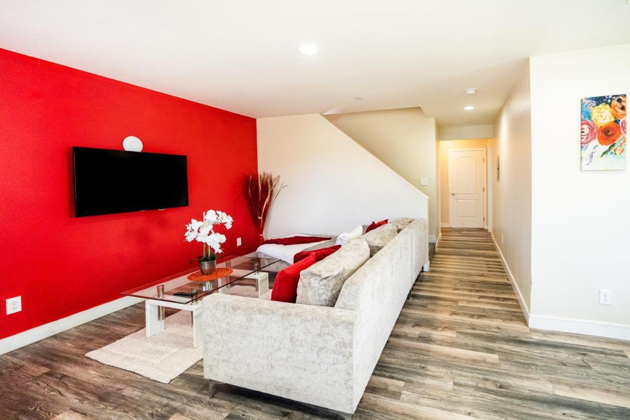Large Sleeps 10 Near Downtown Angeles Apartment Los Angeles